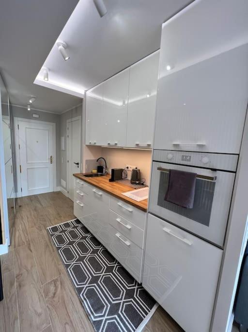 Apartment Jane Malibu Park Адехе Экстерьер фото